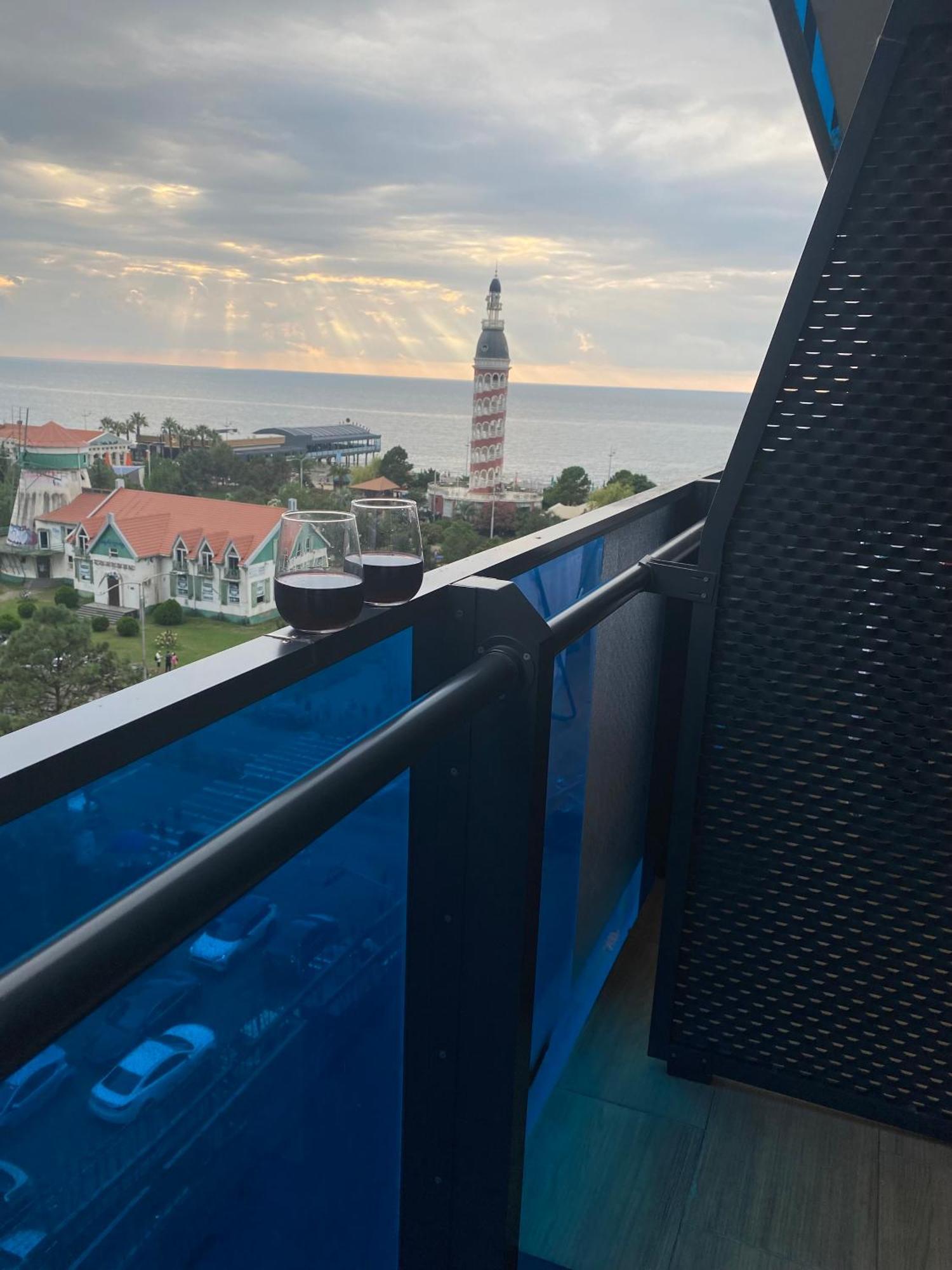 Orbi City Sea View Batumi Exterior foto